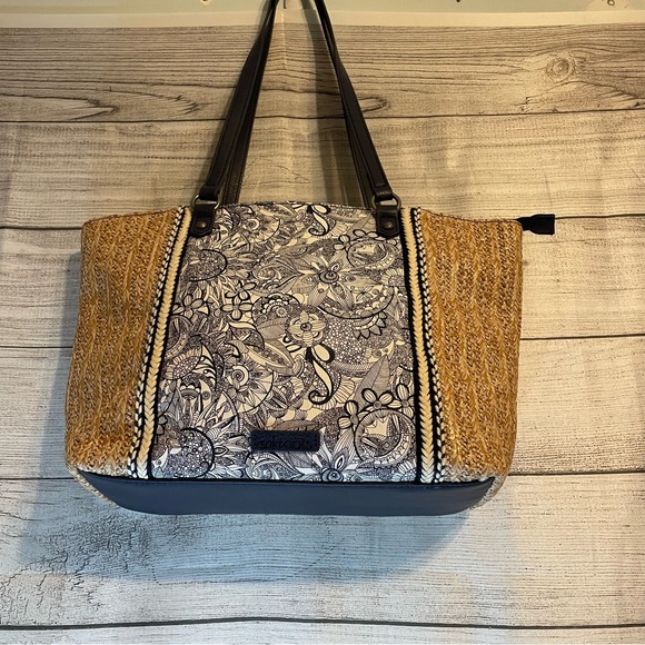 Sakroots Metro Tote - Picture 3 of 12